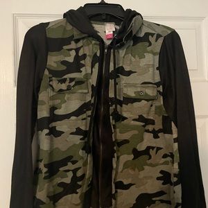 Camo hooded jacket. Size Large 11-13. Worn very few times.